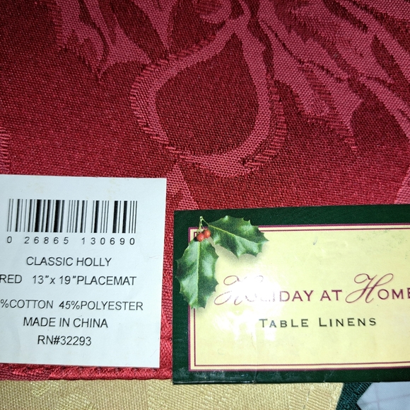 Holiday At Home Placemats Set of 7 - Picture 3 of 7